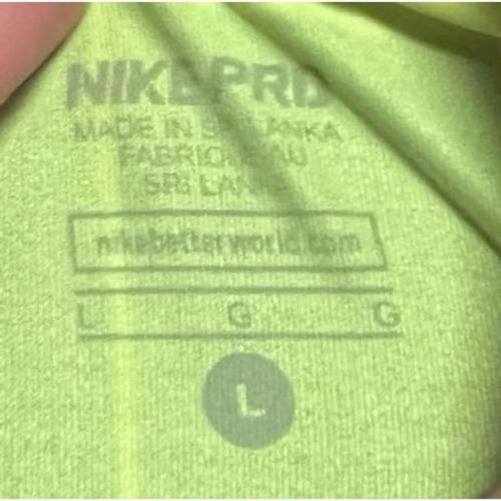 Nike Pro Hyperwarm Dri-Fit Long Sleeve‎ Running Top Women's Large – Neon Yellow